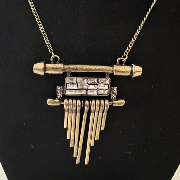 Plunder Necklace with Geometric Design - Picture 2 of 4